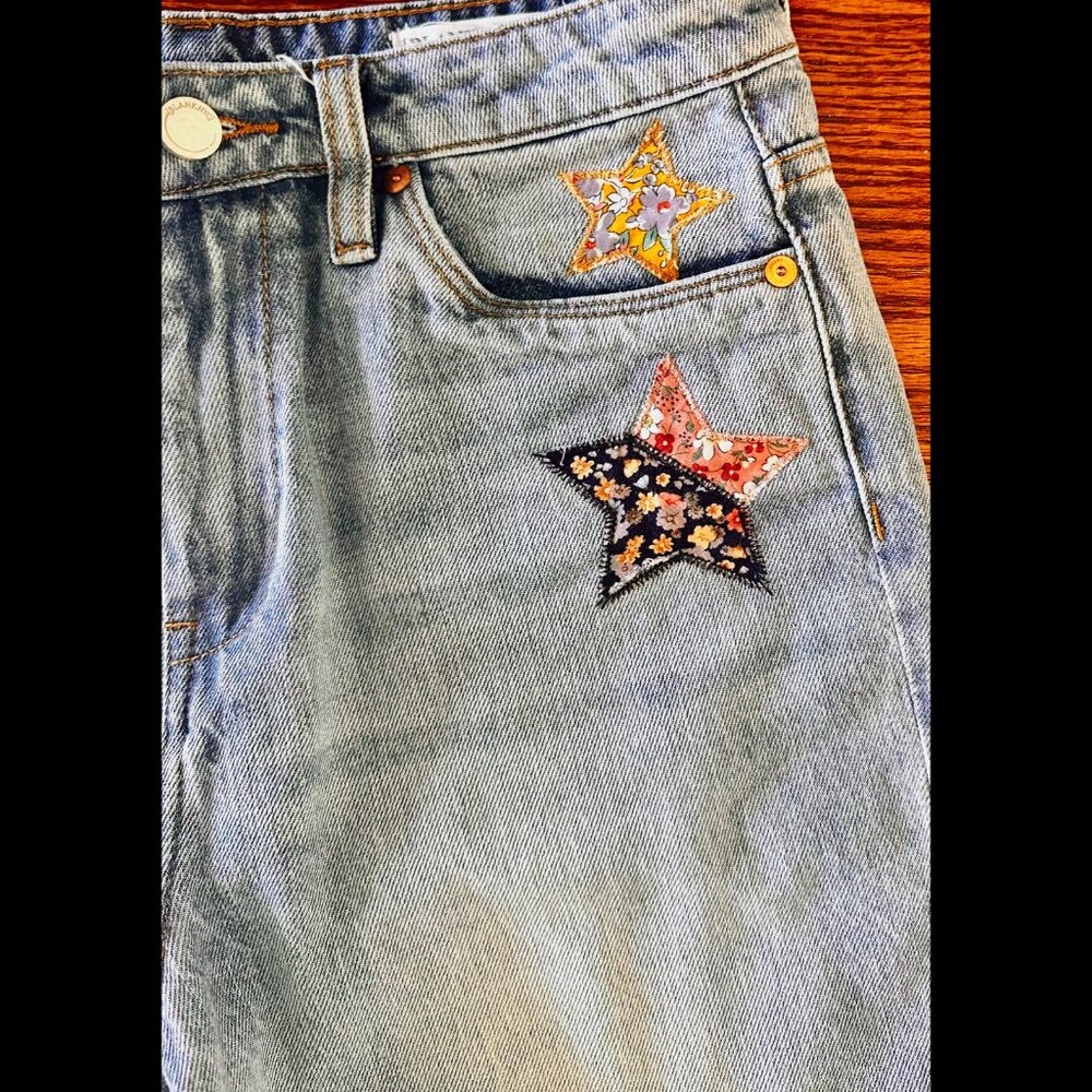 Blank NYC Jeans Madison Crop Size 27 - Picture 3 of 5